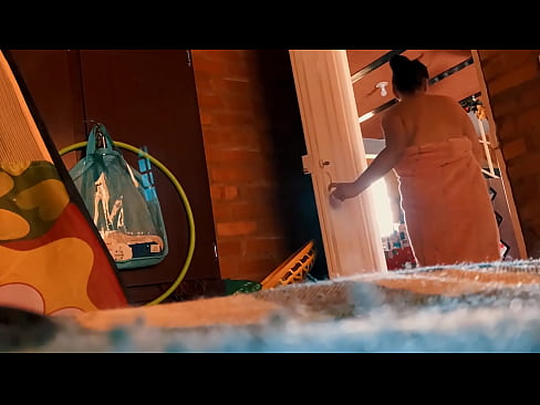 ❤️ میرے چچا شاور میں میرا پیچھا کرتے ہیں، جب میں شاور لیتا ہوں تو وہ مجھے چودتا ہے۔ ہم پر ur.niceporn.ru ️❤